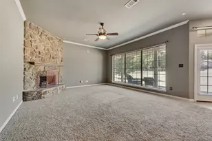 132 Silver Rose Blvd, Burleson, TX 76028 - Photo 8