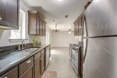 7036 Crabtree Lane, North Richland Hills, TX 76182 - Photo 14