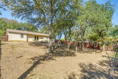 7036 Crabtree Lane, North Richland Hills, TX 76182 - Photo 26