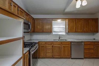 3609 Cooper Branch E, Denton, TX 76209 - Photo 6