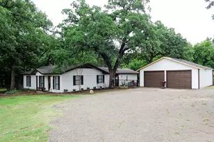 6209 Baker Ln, Alvarado, TX 76009 - Photo 2