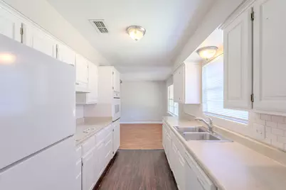 1030 Warden Street, Benbrook, TX 76126 - Photo 8