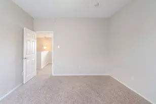 822 Orian Dr, Mesquite, TX 75181 - Photo 30