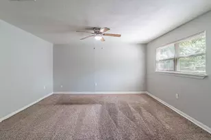 10033 Casa Oaks Dr, Dallas, TX 75228 - Photo 18