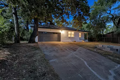 671 Cedarcliff Drive, Dallas, TX 75217 - Photo 1