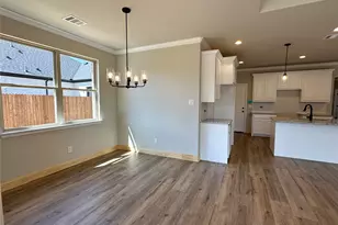 709 Bass Lk Ln, Cleburne, TX 76033 - Photo 10