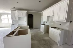 709 Bass Lk Ln, Cleburne, TX 76033 - Photo 4