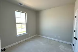709 Bass Lk Ln, Cleburne, TX 76033 - Photo 12