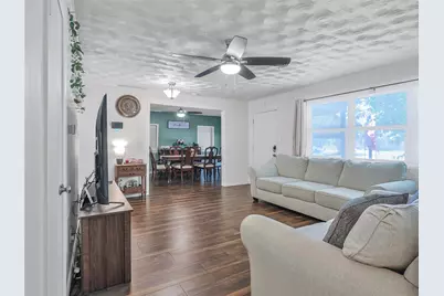 2002 Meadow Lane, Arlington, TX 76010 - Photo 6