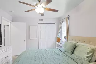 2002 Meadow Ln, Arlington, TX 76010 - Photo 14