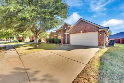 4106 Kite Lane, Mansfield, TX 76063 - Photo 2