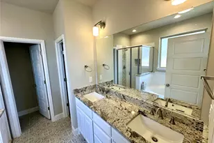 710 Broken Bow Ln, Cleburne, TX 76033 - Photo 12