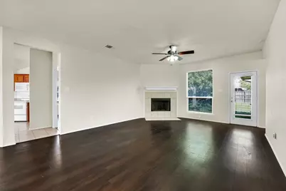 7601 Northpoint Drive, Rowlett, TX 75089 - Photo 4