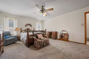 1602 Murry Dr, Cleburne, TX 76033 - Photo 16