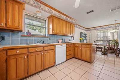 1602 Murry Drive, Cleburne, TX 76033 - Photo 8