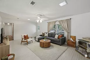 1923 Wilson Bend Rd, Millsap, TX 76066 - Photo 2