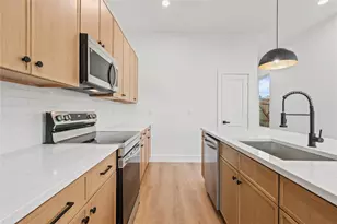 3523 S Harwood St, Dallas, TX 75215 - Photo 8