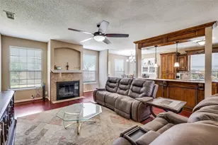 337 Sweet Leaf Ln, Lake Dallas, TX 75065 - Photo 6