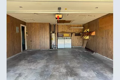 1413 Phillips Street, Cleburne, TX 76033 - Photo 10