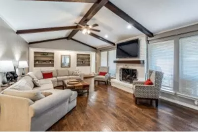 2719 N Surrey Drive, Carrollton, TX 75006 - Photo 18