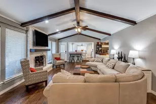 2719 N Surrey Dr, Carrollton, TX 75006 - Photo 22