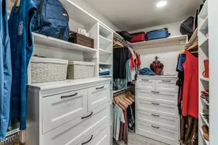 2719 N Surrey Dr, Carrollton, TX 75006 - Photo 24