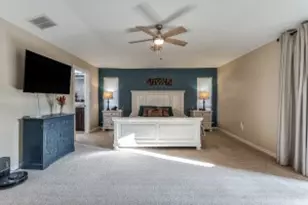 2719 N Surrey Dr, Carrollton, TX 75006 - Photo 34