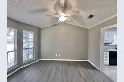 212 W Oaks Circle, Sulphur Springs, TX 75482 - Photo 12