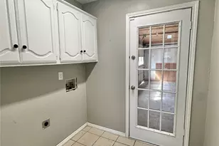 212 W Oaks Circle, Sulphur Springs, TX 75482 - Photo 28