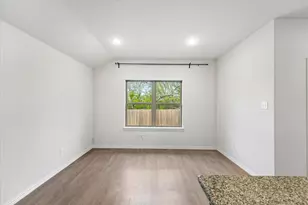 2100 Penn St, Farmersville, TX 75442 - Photo 12