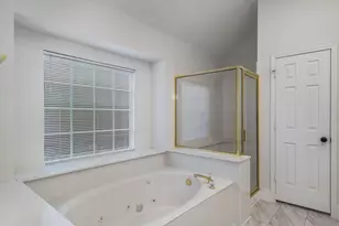 4220 Oak Grove Dr, Carrollton, TX 75010 - Photo 24