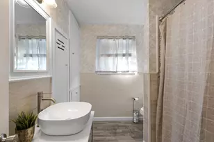 604 E Collins St, Decatur, TX 76234 - Photo 10