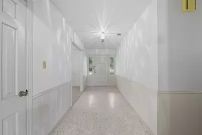 924 Ridgecrest Circle, Denton, TX 76205 - Photo 4