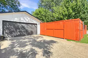 900 Shenandoah Dr, Plano, TX 75023 - Photo 4