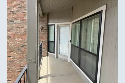 2736 Silver Creek Drive #223, Arlington, TX 76006 - Photo 4