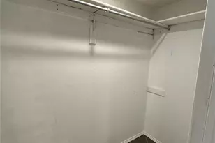 2736 Silver Creek Dr, Arlington, TX 76006 - Photo 22