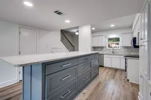 1257 Roaring Springs Rd, Fort Worth, TX 76114 - Photo 6