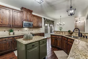 1702 Clarke Springs Dr, Allen, TX 75002 - Photo 10