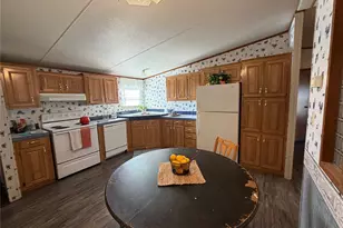 6628 Ashley Ct, Granbury, TX 76049 - Photo 16