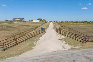 2425 Co Rd 184, Stephenville, TX 76401 - Photo 2