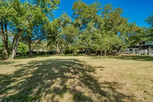 2515 S Fifth St, Garland, TX 75041 - Photo 32