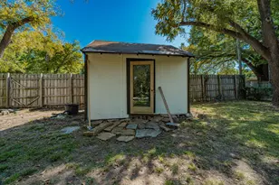 2515 S Fifth St, Garland, TX 75041 - Photo 30