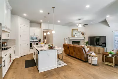 117 St Elias Drive, Burleson, TX 76028 - Photo 6