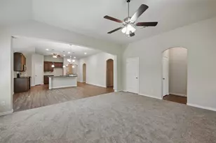 512 Hidden Spgs Trl, Azle, TX 76020 - Photo 12