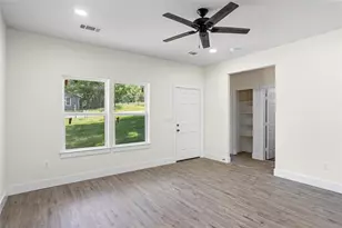 727 W Parnell St, Denison, TX 75020 - Photo 4