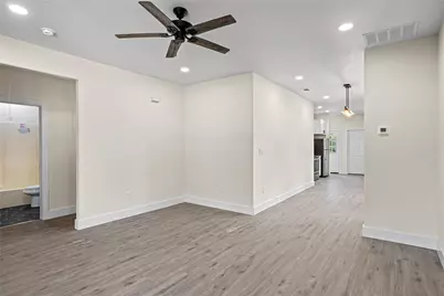 727 W Parnell Street, Denison, TX 75020 - Photo 6