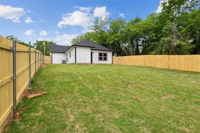 727 W Parnell Street, Denison, TX 75020 - Photo 24