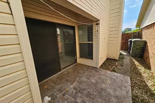 5004 Palo Alto Dr, Garland, TX 75043 - Photo 10