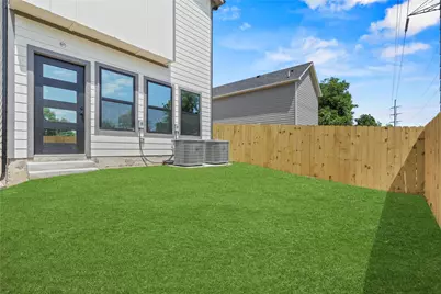 420 N Moore Street, Dallas, TX 75203 - Photo 26