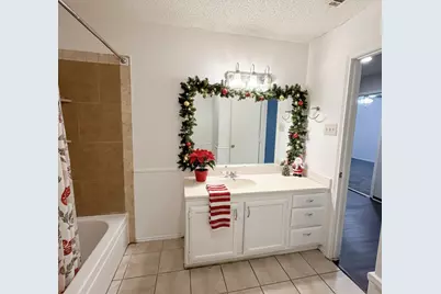 6205 Maple Springs Drive, Arlington, TX 76001 - Photo 10